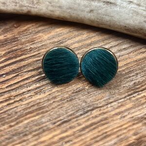 Chic Forest Green Round Earrings, genuine cowhide rustic emerald woodland studs